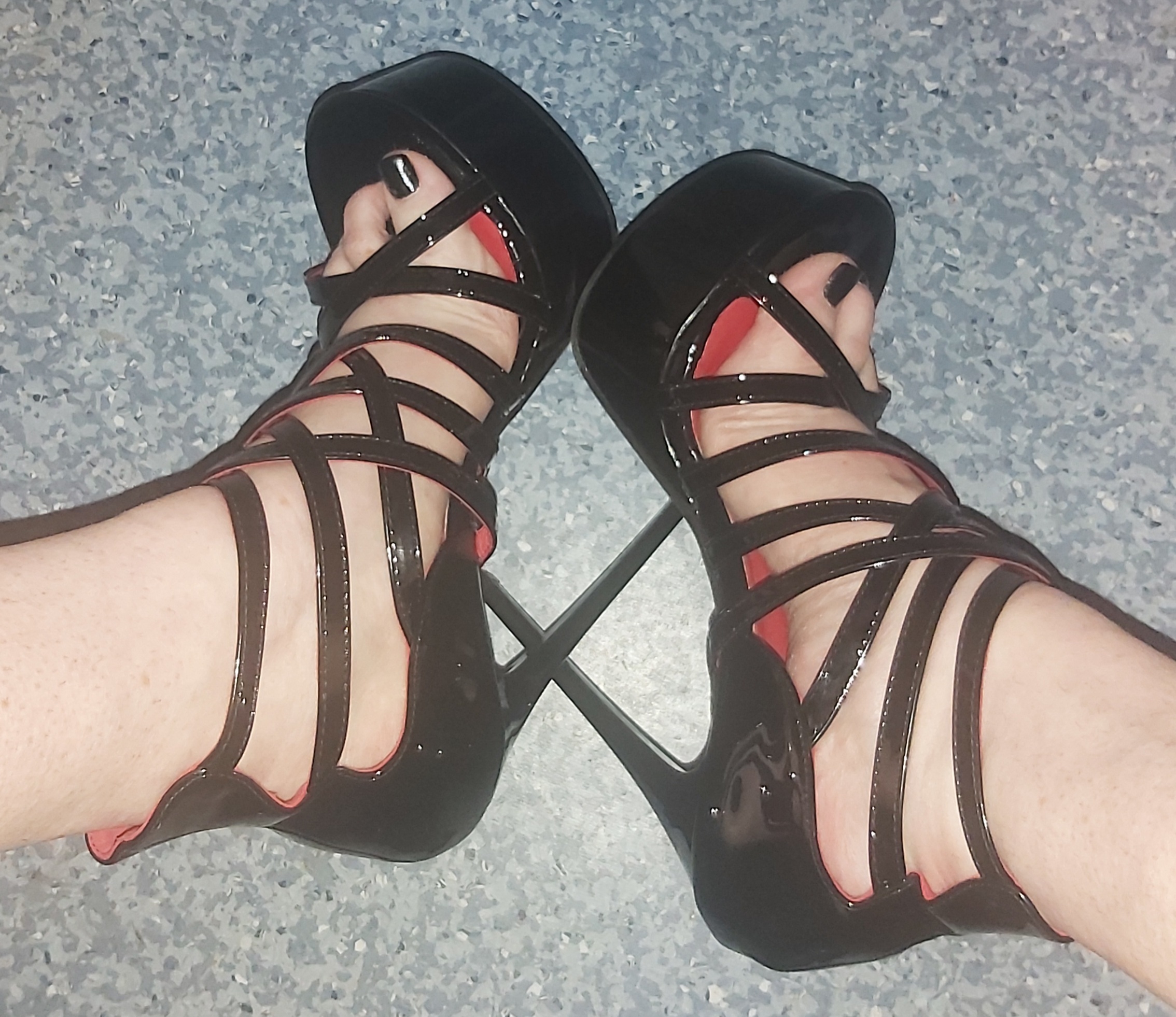 Free Feet Pics - MissThang2026