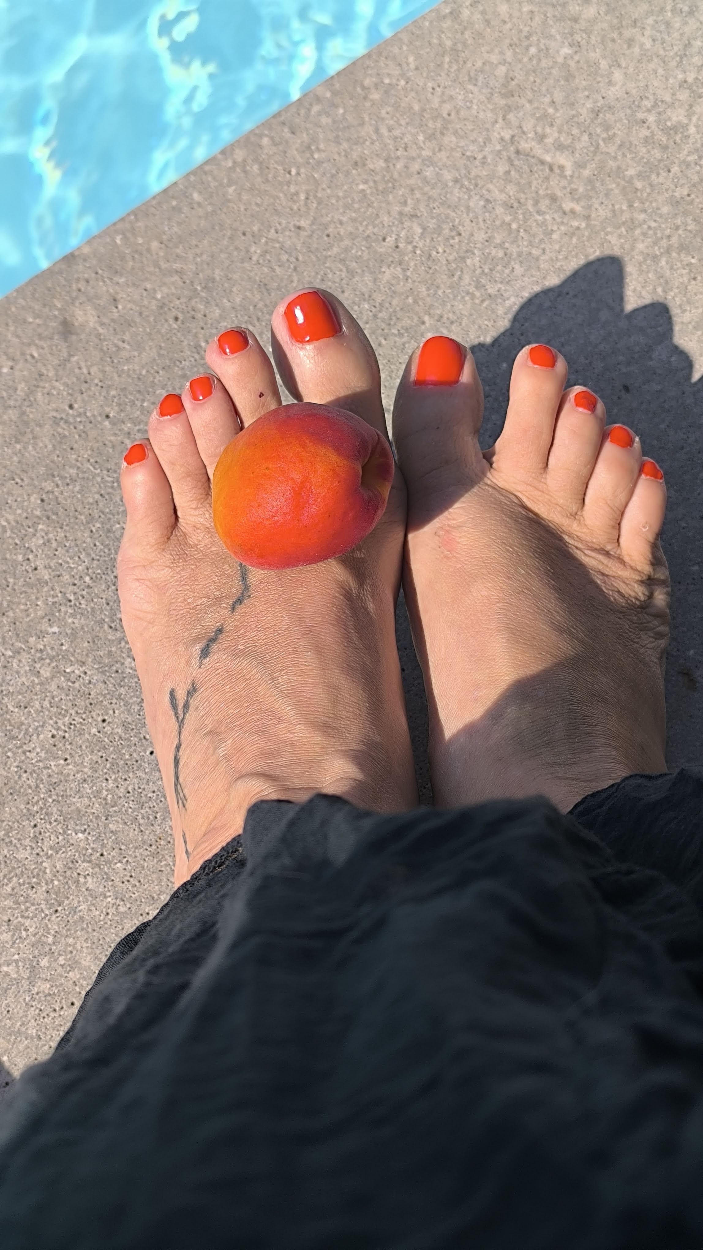 Free Feet Pics - lespasdevenus