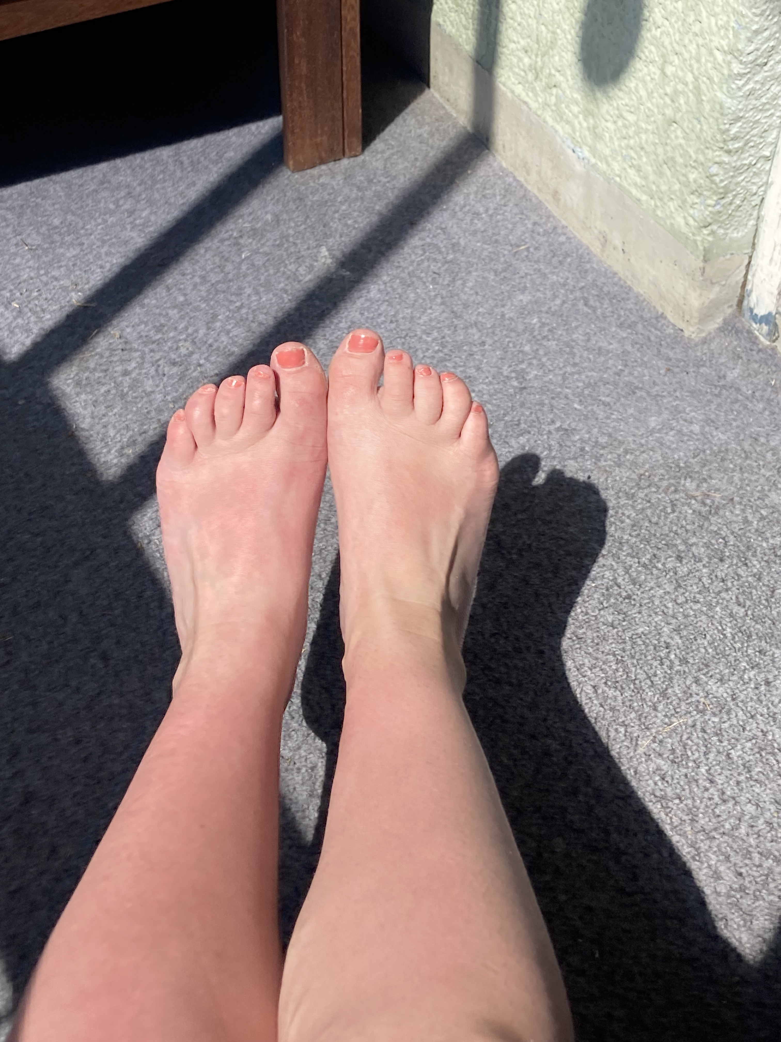 Free Feet Pics - NaughtyFootprints