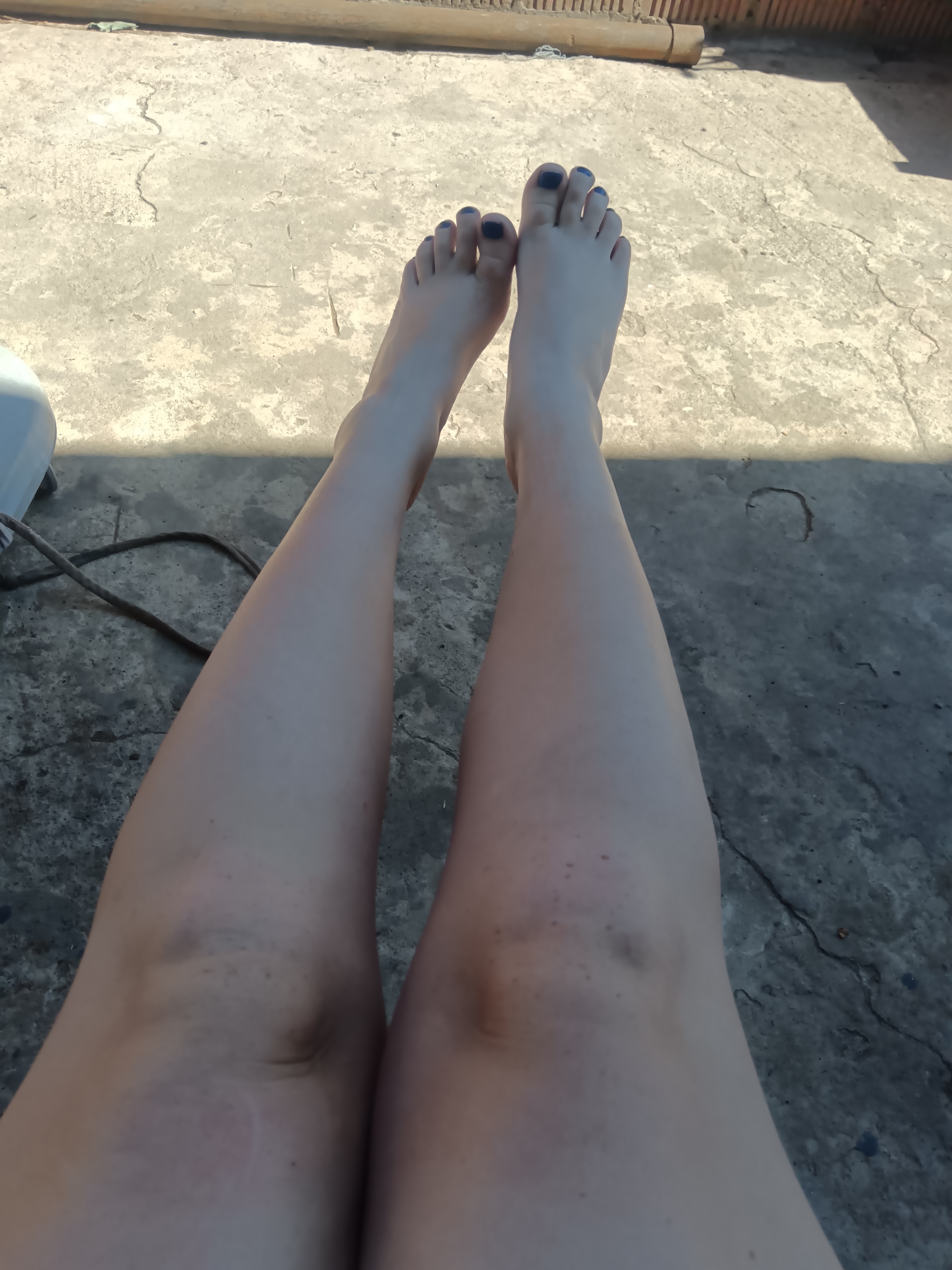 Free Feet Pics - FlirtyFeet25