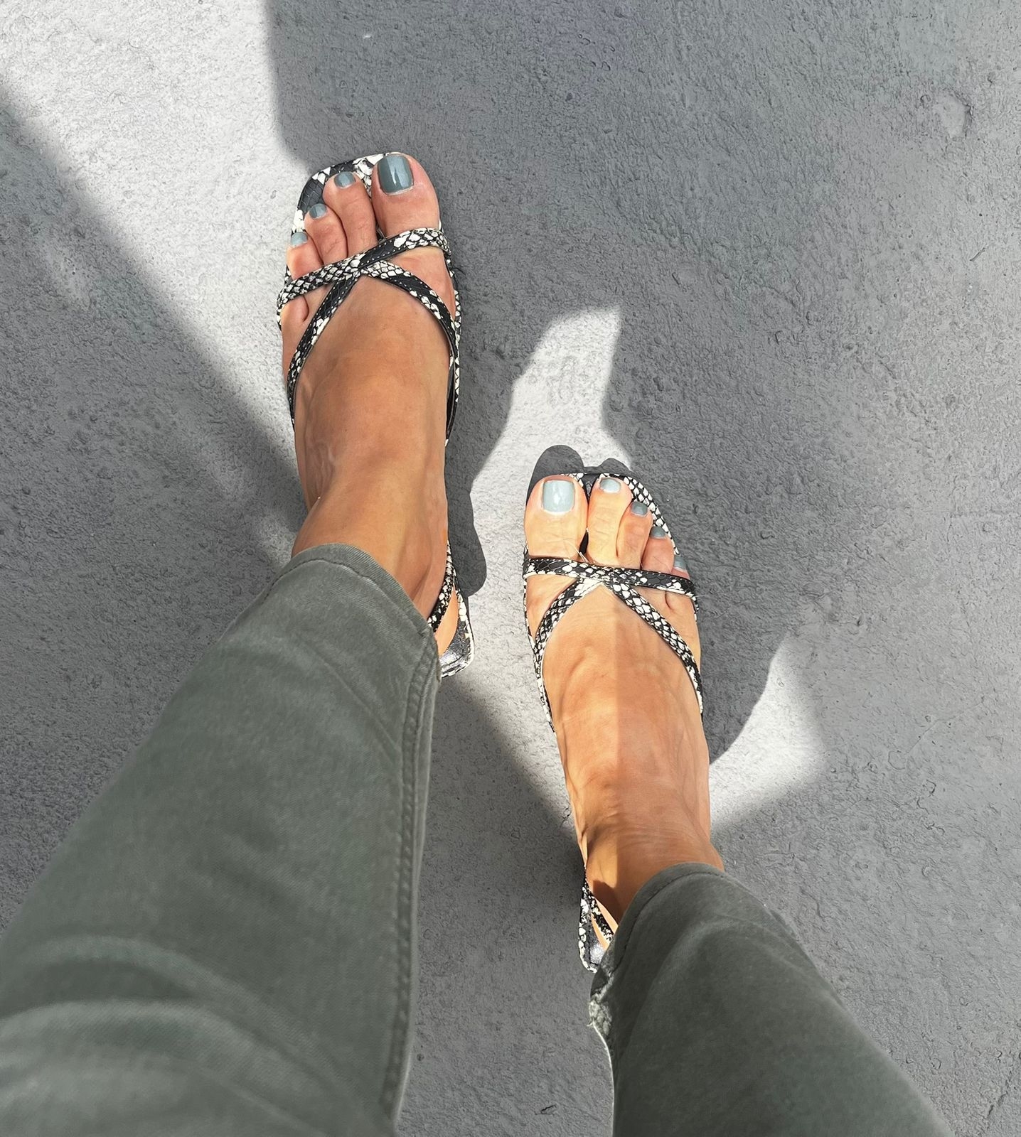 Free Feet Pics - Samaraga