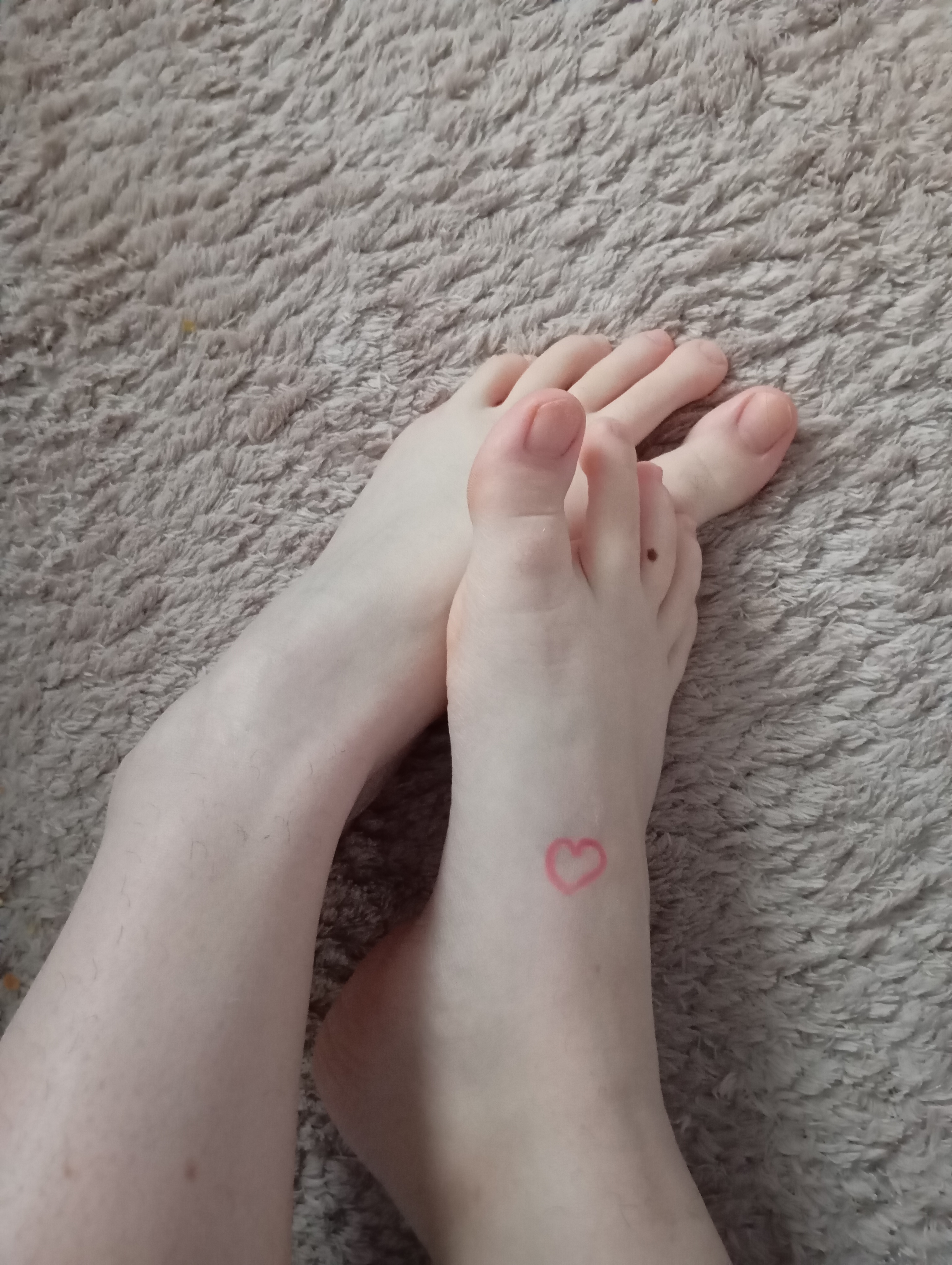 Free Feet Pics - BlackAndWhite