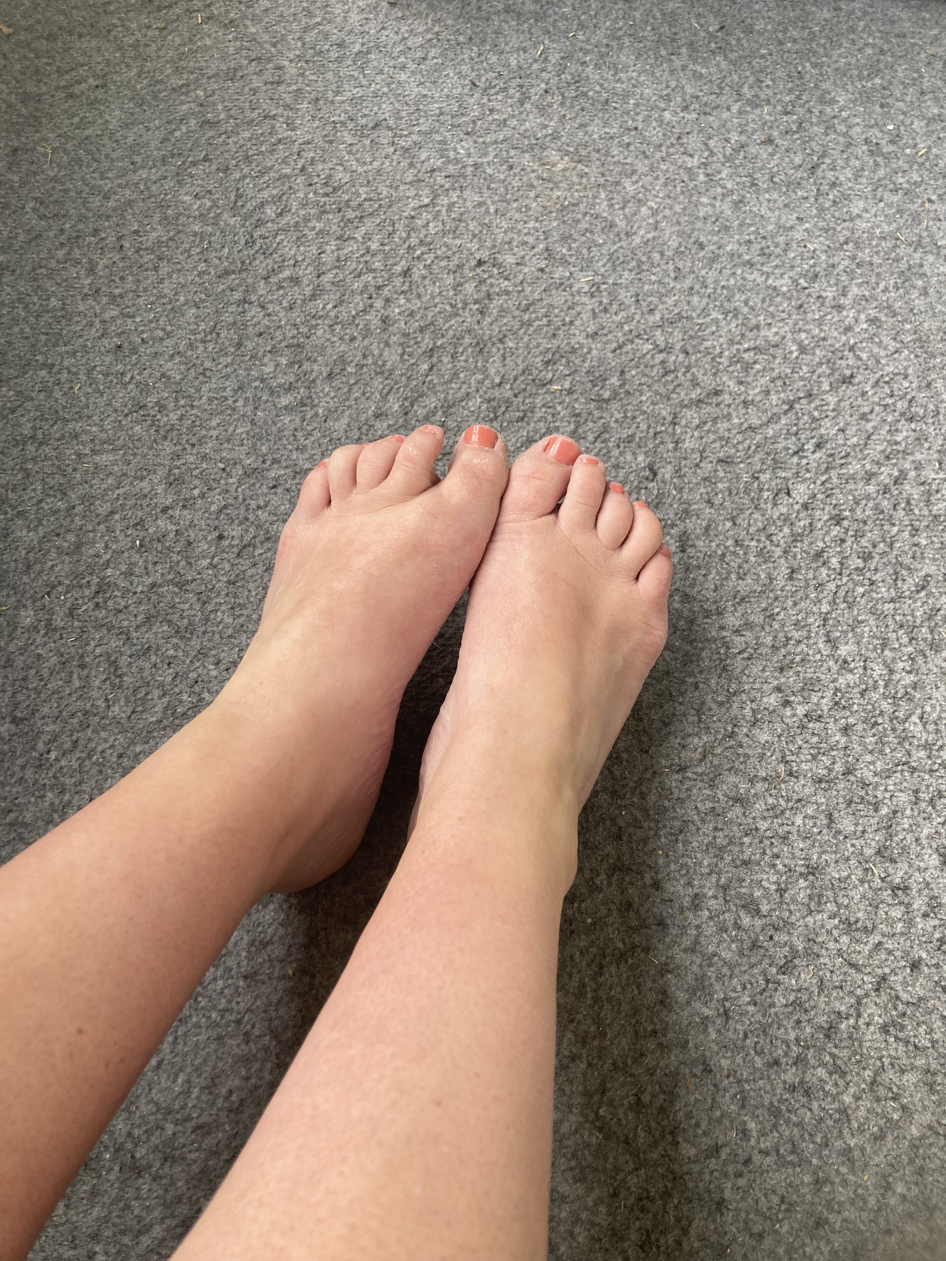 Free Feet Pics - NaughtyFootprints