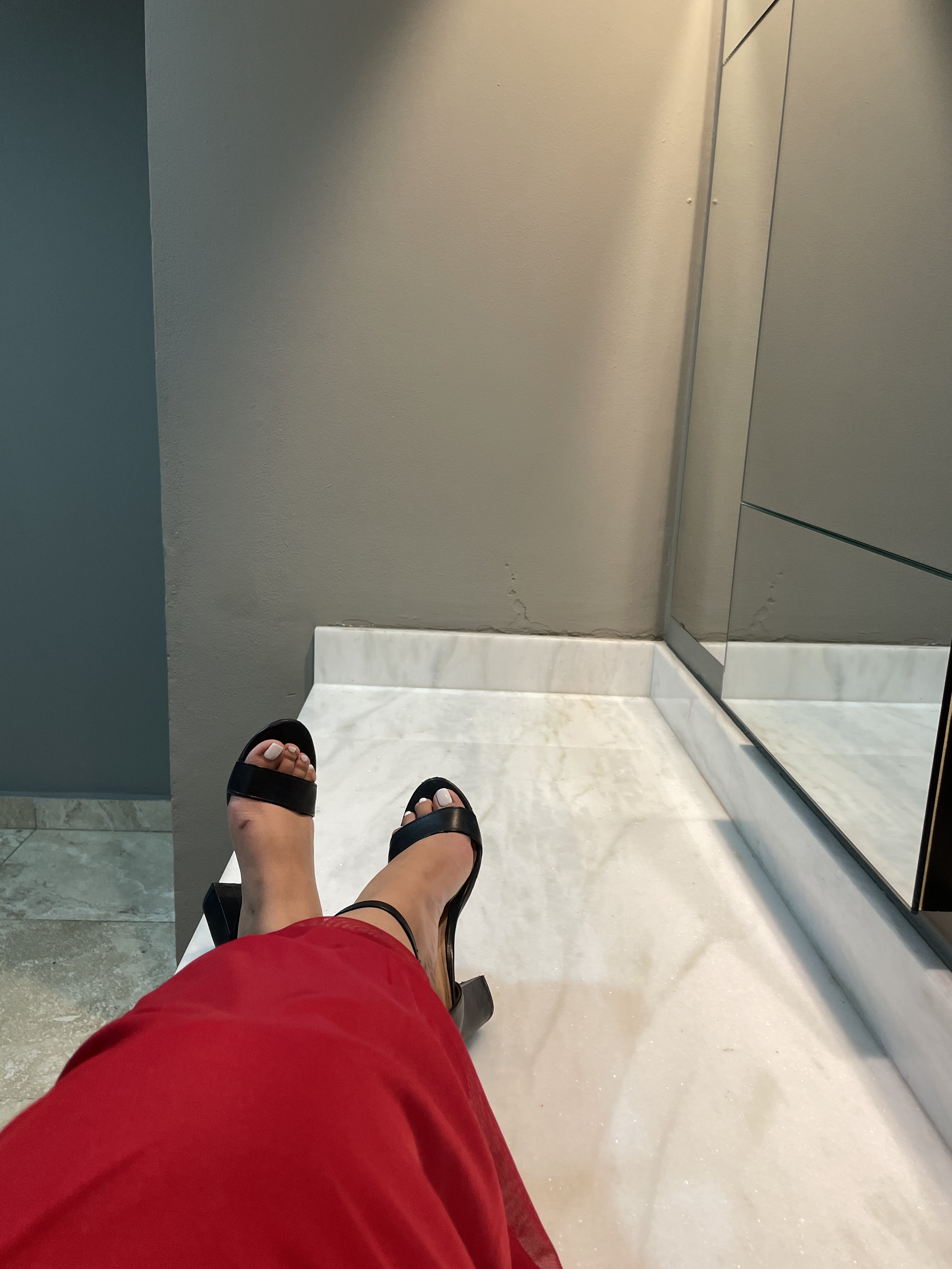 Free Feet Pics - latinfeet