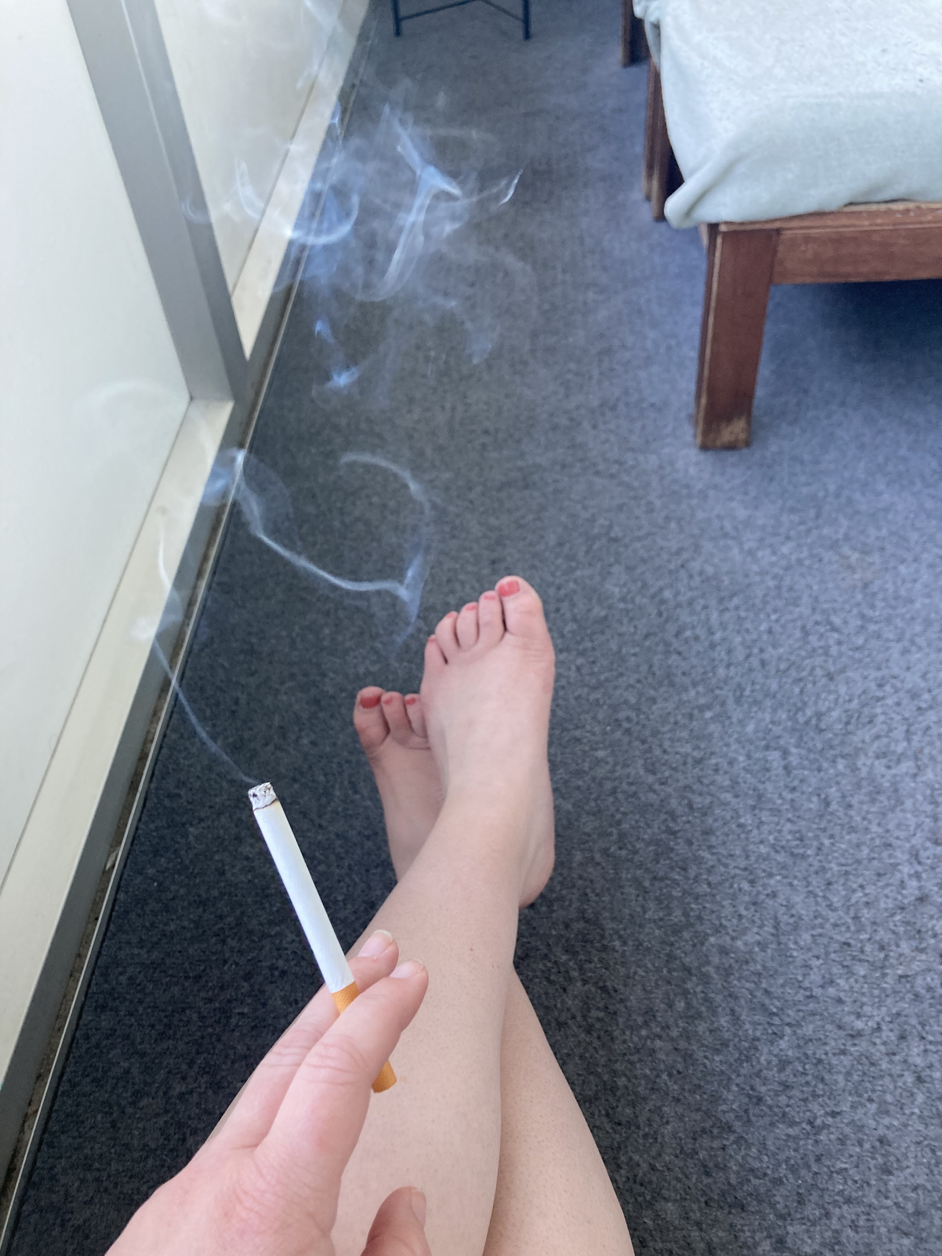 Free Feet Pics - NaughtyFootprints